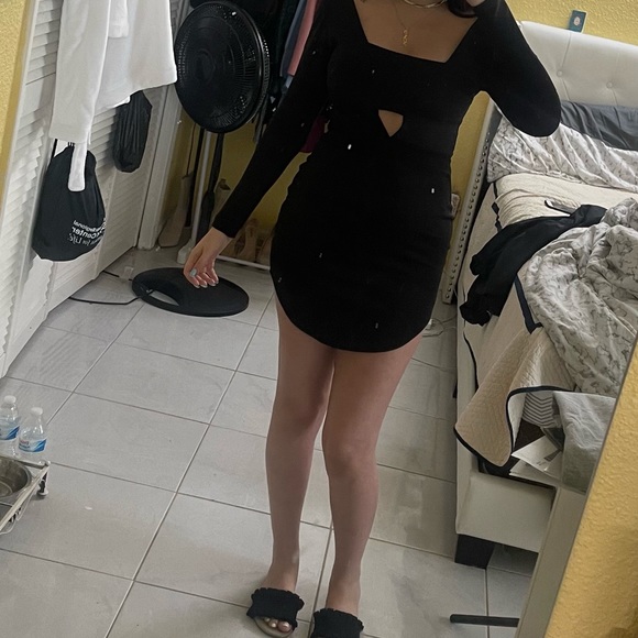 Boohoo long sleeve bodycon dress - Picture 1 of 7